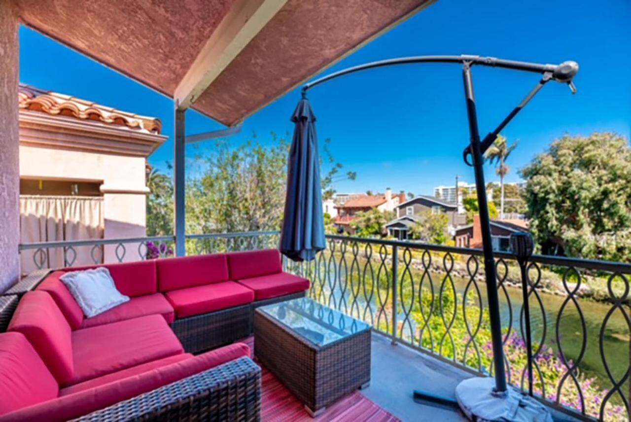 3 Bedrooms On Venice Canal. * Los Ángeles