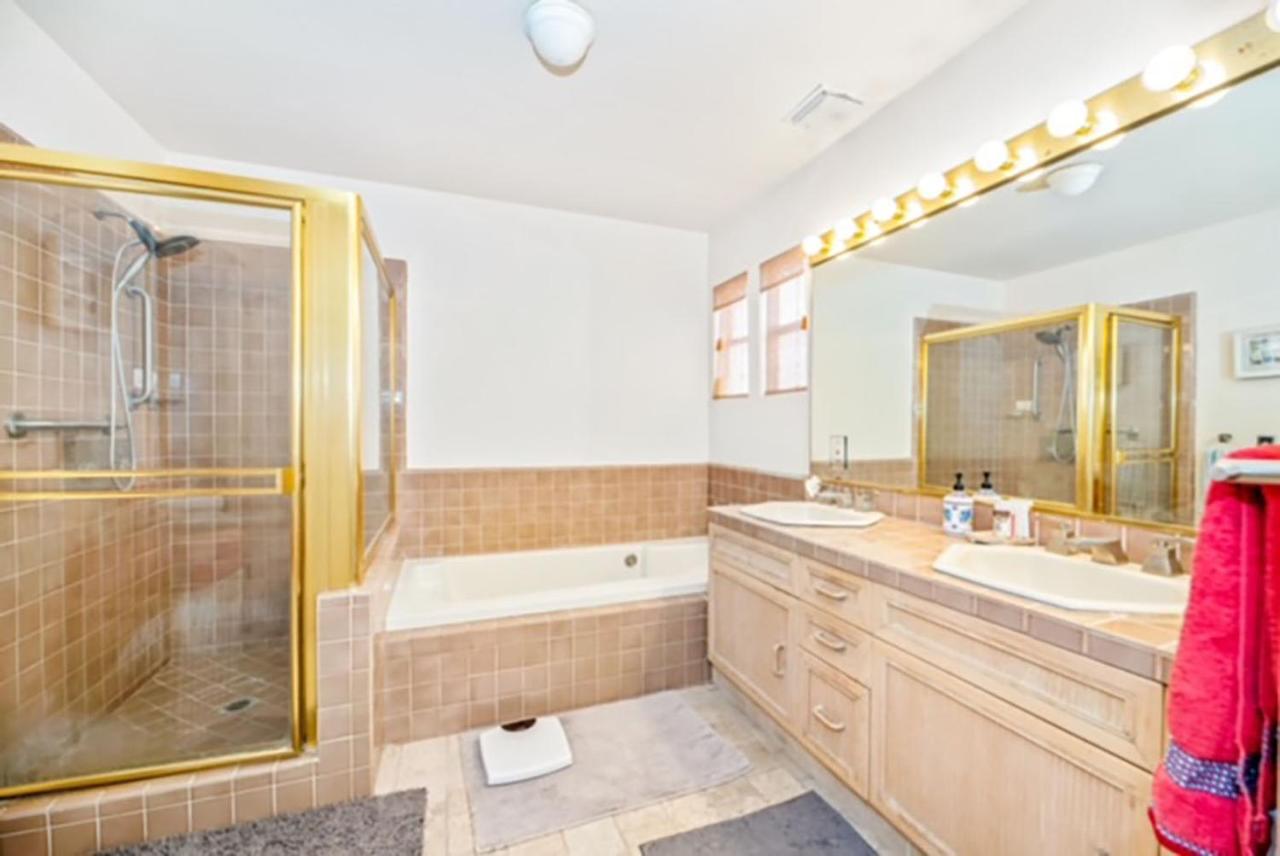 3 Bedrooms On Venice Canal. Los Ángeles